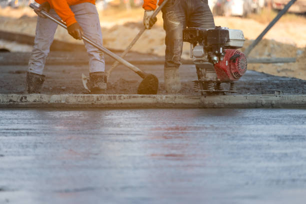 Best Driveway Concrete Repair  in Roland, AR